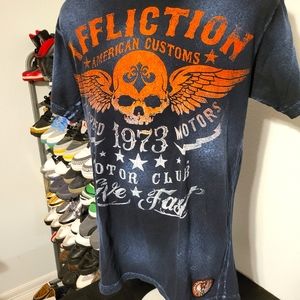 Size XL Affliction T-shirt